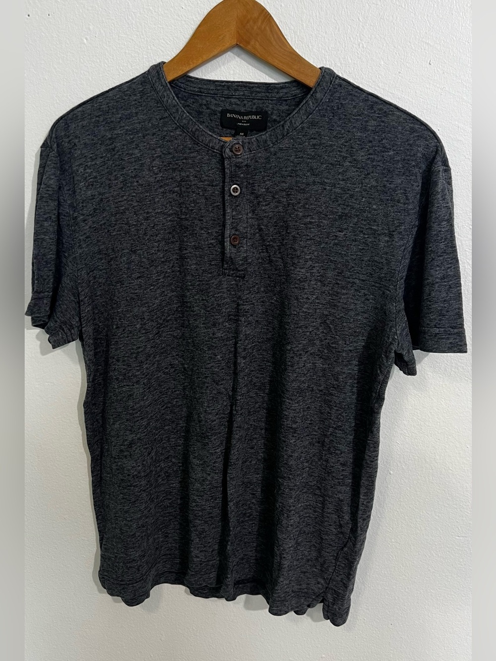 Banana Republic Men’s Dark Charcoal Short-Sleeve Henley